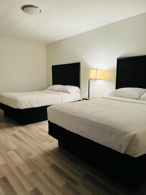 Kingfisher Cattlemen'S Inn מראה חיצוני תמונה