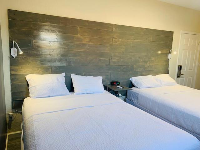 Kingfisher Cattlemen'S Inn מראה חיצוני תמונה