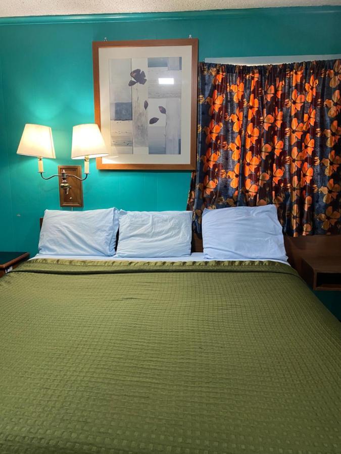 Kingfisher Cattlemen'S Inn מראה חיצוני תמונה